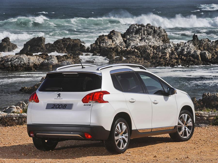  Peugeot 2008 2014 года  (ZA) (фото 24 из 26)